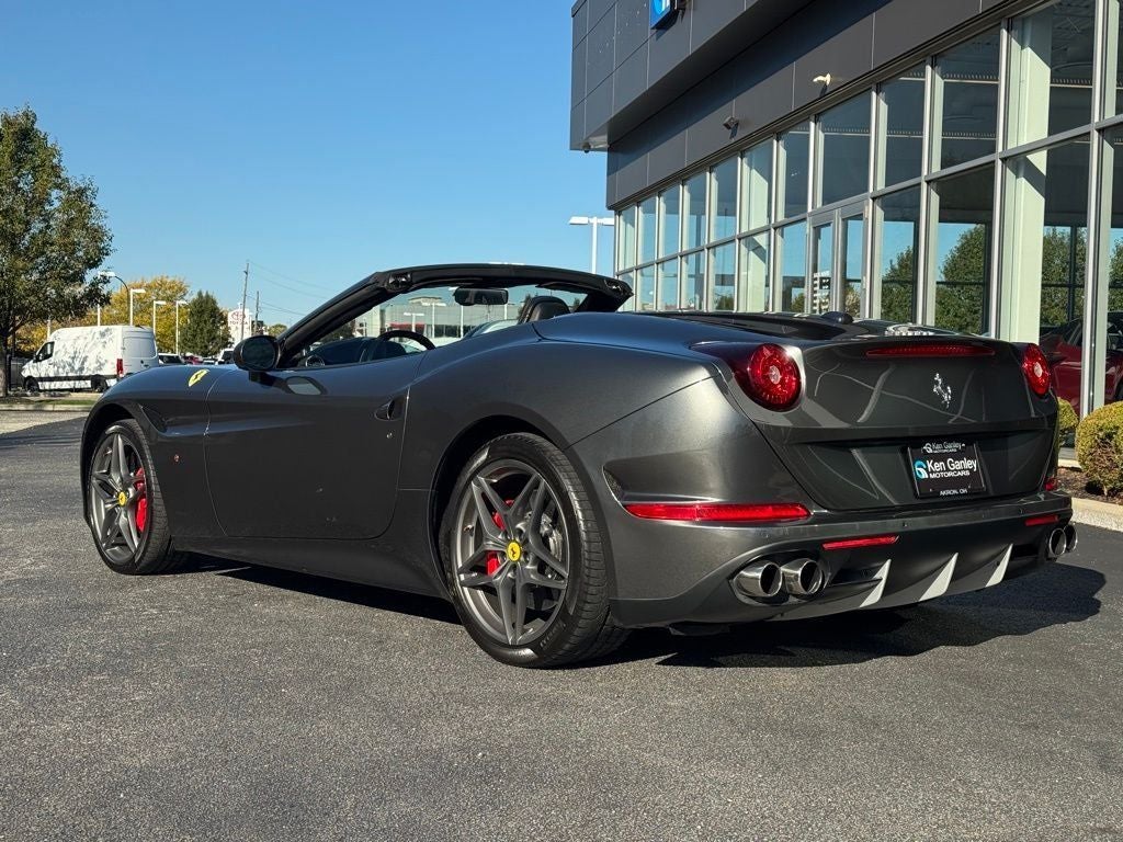 2016 Ferrari California T