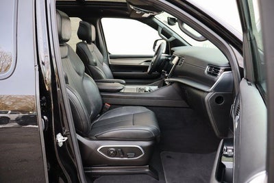 2023 Jeep Wagoneer Series II Carbide