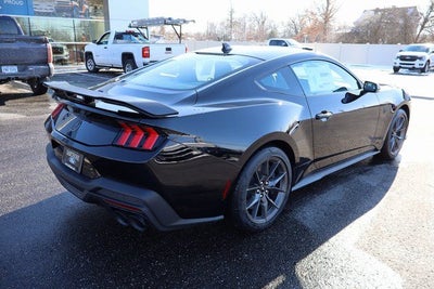 2026 Ford Mustang Dark Horse