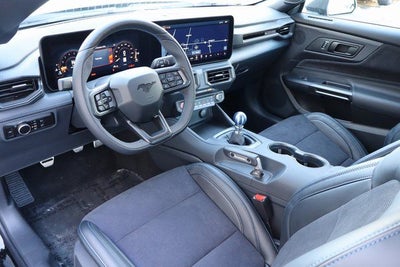 2026 Ford Mustang Dark Horse