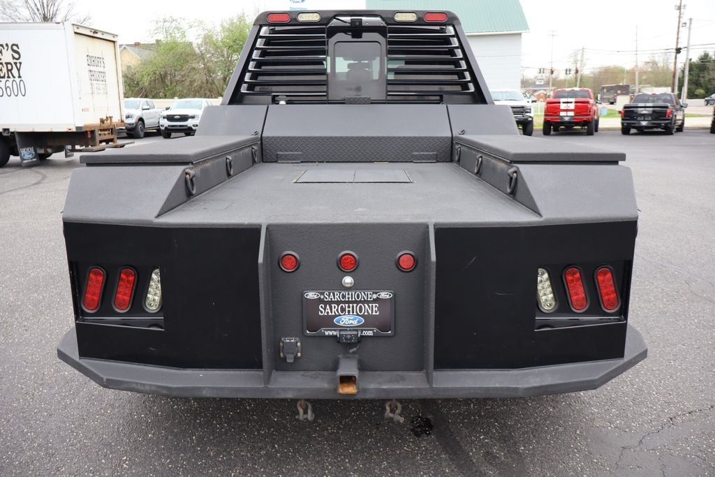 2021 Ford F-450SD Lariat DRW w/9' Service Hauler Body