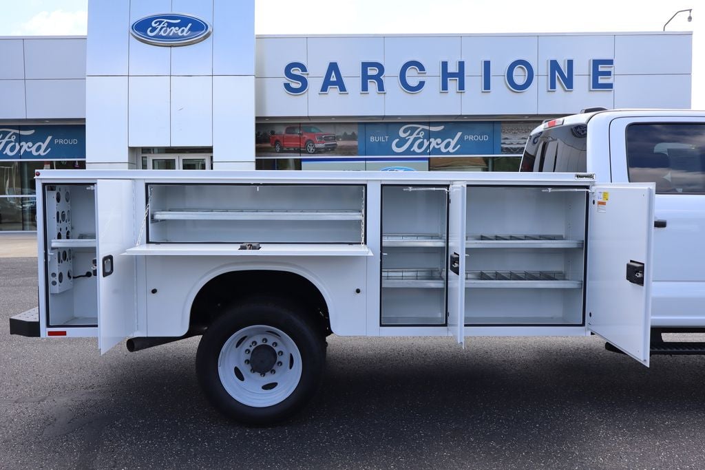 2025 Ford F-550SD XL DRW Chassis
