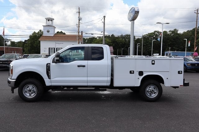 2025 Ford F-250SD XL w/8' Knapheide Steel Service Body
