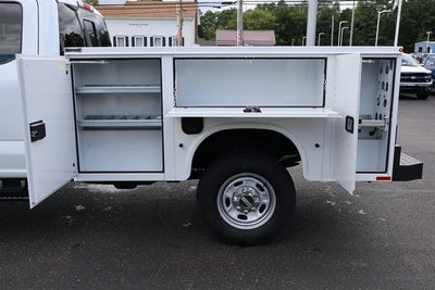 2025 Ford F-250SD XL w/8' Knapheide Steel Service Body