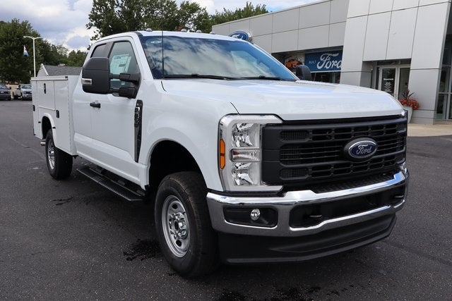 2025 Ford F-250SD XL w/8' Knapheide Steel Service Body