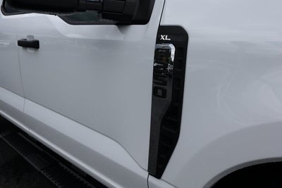 2025 Ford F-250SD XL w/8' Knapheide Steel Service Body