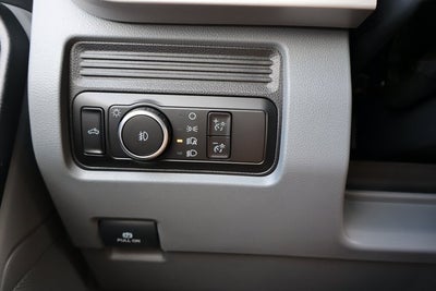 2025 Ford F-250SD XL w/8' Knapheide Steel Service Body