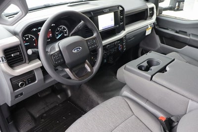 2026 Ford F-550SD XL DRW w/14' Knapheide Platform Body