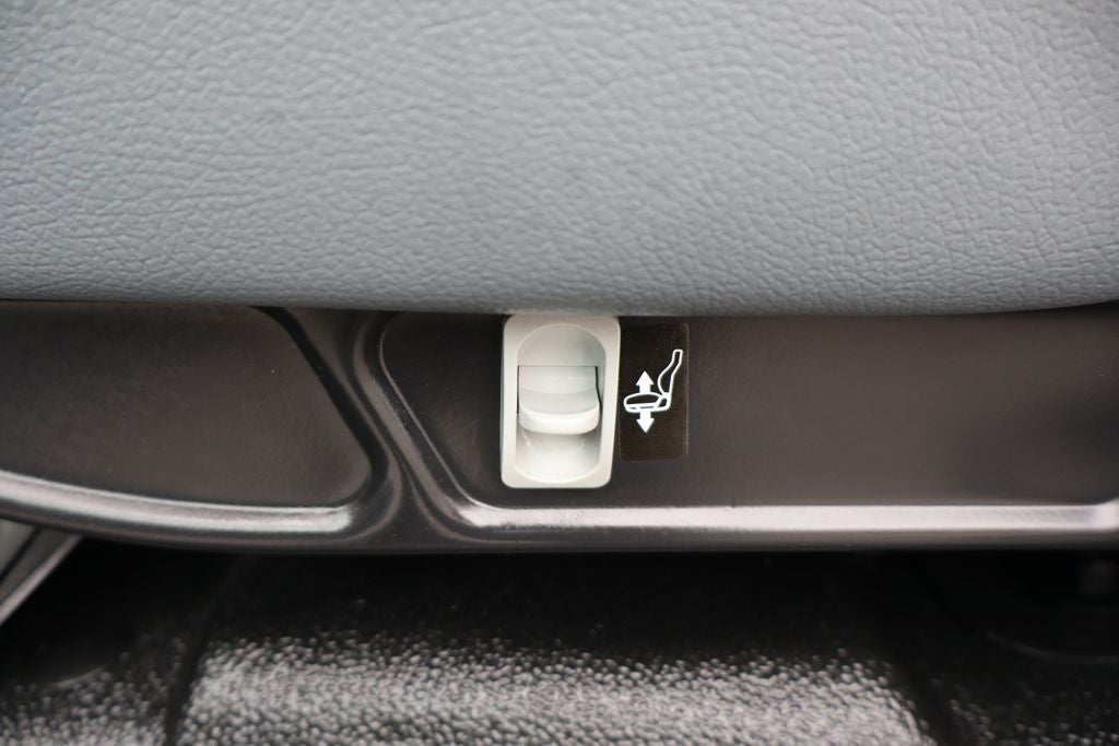 2024 Ford F-650SD DRW w/20' Morgan Cargo Box