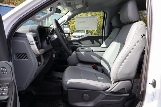 2026 Ford F-550SD XL DRW Chassis