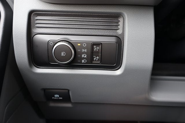 2026 Ford F-550SD XL DRW w/11' ABCO S-Series Service Body