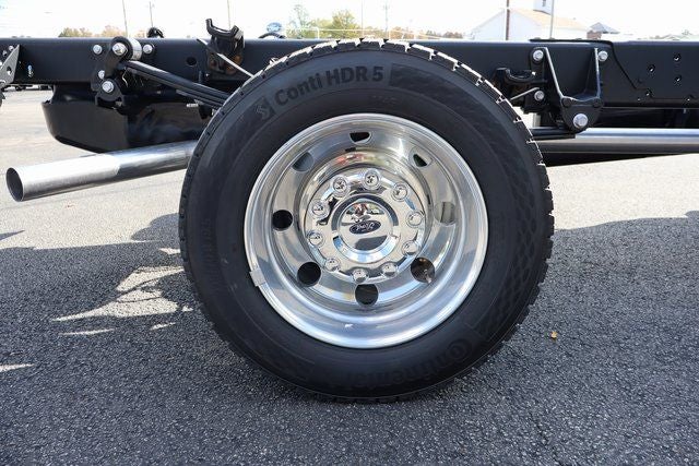 2026 Ford F-550SD XLT DRW Chassis