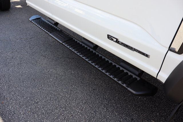 2026 Ford F-550SD XLT DRW Chassis