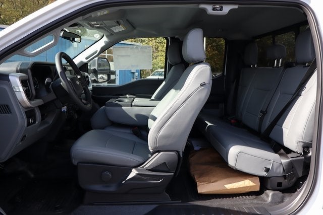 2026 Ford F-550SD XL DRW Chassis