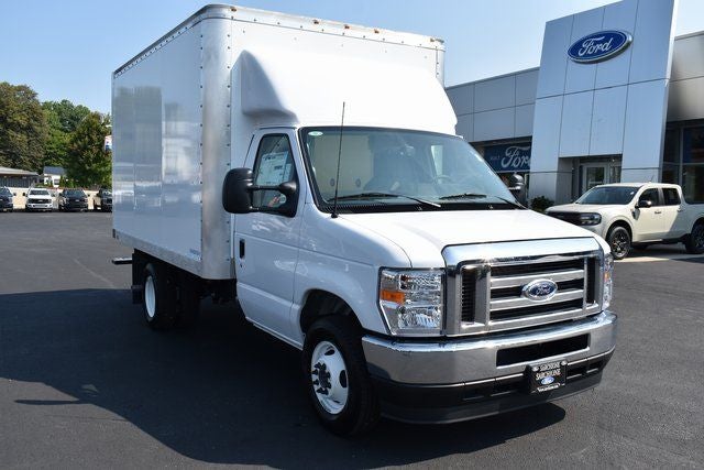 2025 Ford E-350SD Cutaway DRW w/12' Supreme Cargo Body