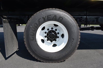 2025 Ford F-750SD w/26' Morgan Track Body DRW
