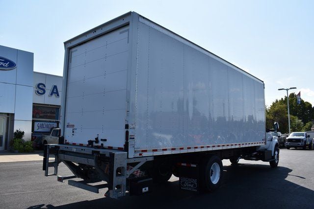 2025 Ford F-750SD w/26' Morgan Track Body DRW