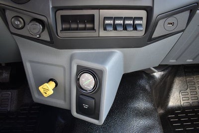 2025 Ford F-750SD w/26' Morgan Track Body DRW