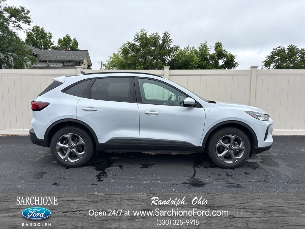 2025 Ford Escape ST-Line Select
