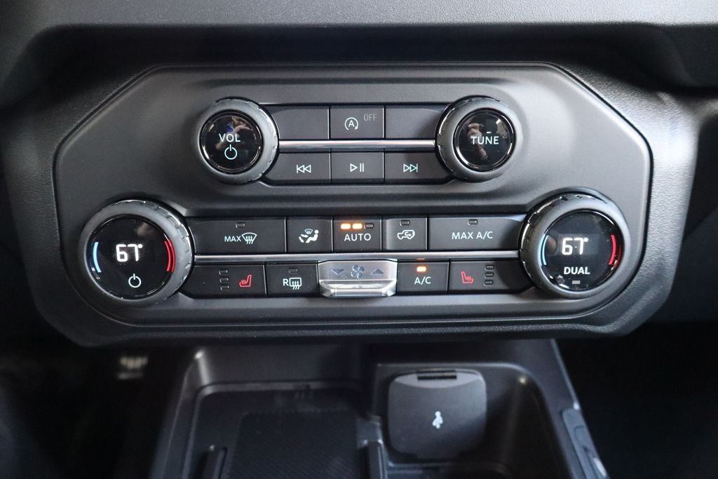2026 Ford Bronco Big Bend Matte Black Edition