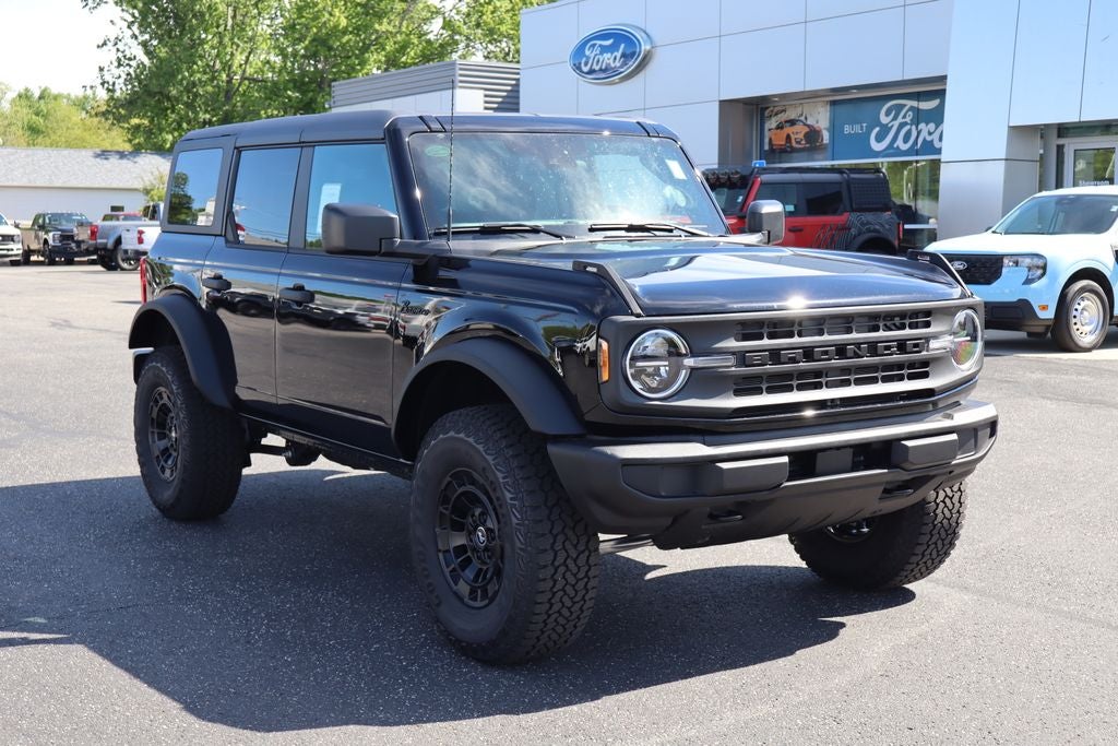 2026 Ford Bronco Big Bend Matte Black Edition
