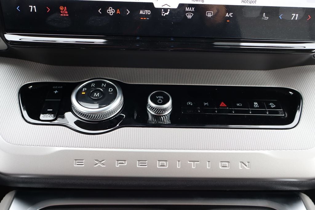 2026 Ford Expedition Active