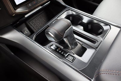 2025 Ford F-150 Lightning Lariat