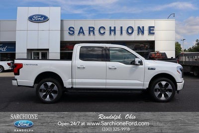 2025 Ford F-150 Lightning Platinum