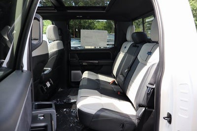 2025 Ford F-150 Lightning Platinum