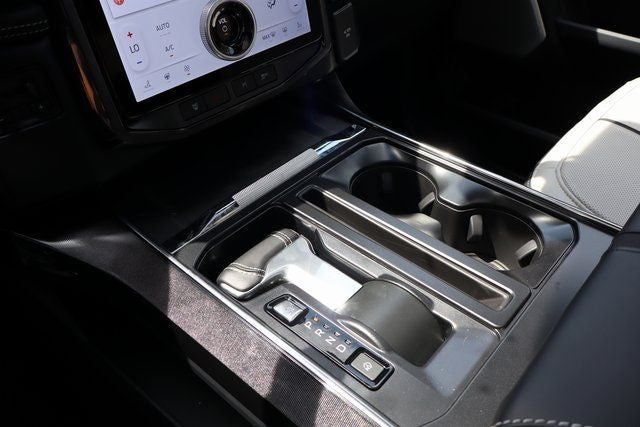 2025 Ford F-150 Lightning Platinum