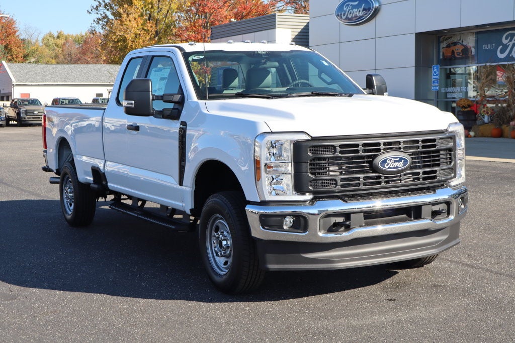 2027 Ford F-250SD XL