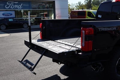 2026 Ford F-250SD Platinum Tremor Off-Road