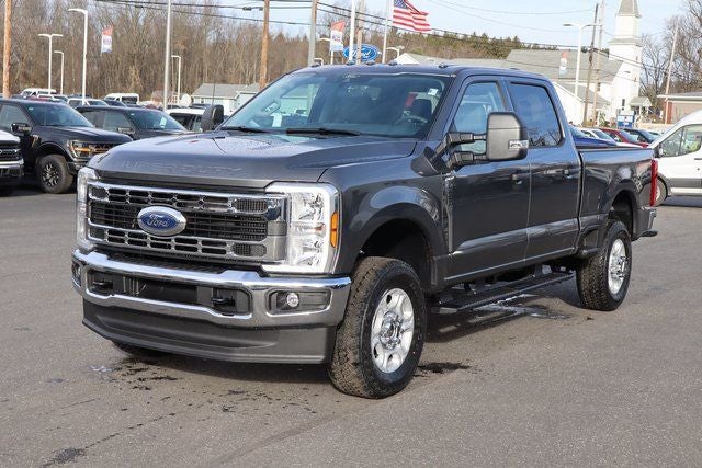 2026 Ford F-350SD XLT