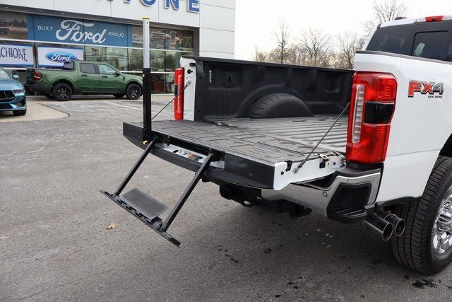 2023 Ford F-350SD King Ranch