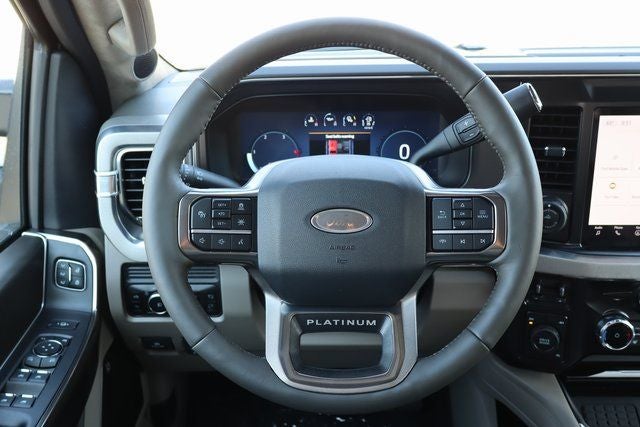 2026 Ford F-350SD Platinum DRW