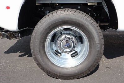 2025 Ford F-350SD Platinum DRW