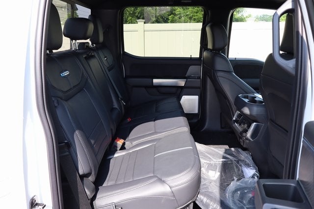 2025 Ford F-350SD Platinum DRW