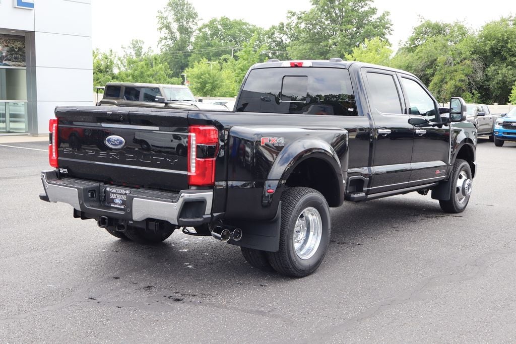 2026 Ford F-350SD Lariat DRW
