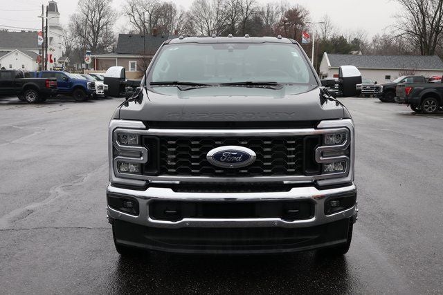 2026 Ford F-350SD Lariat DRW