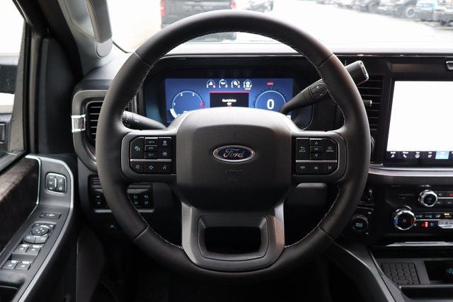 2026 Ford F-350SD Lariat DRW