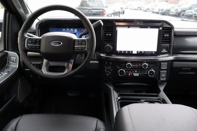 2026 Ford F-350SD Lariat DRW