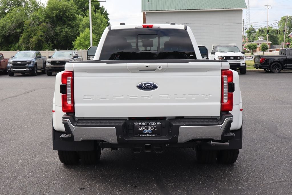 2026 Ford F-350SD Lariat DRW