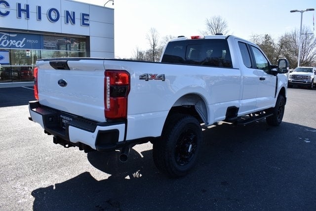 2025 Ford F-350SD XL