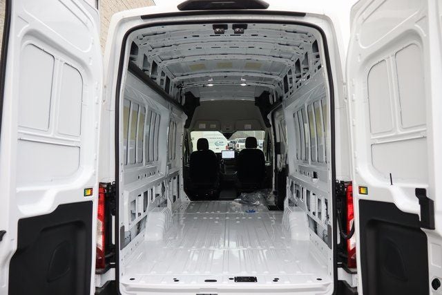 2026 Ford Transit-350 HR