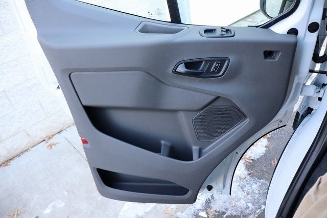 2026 Ford Transit-250 MR