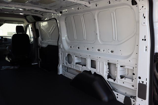 2025 Ford Transit-250 LR