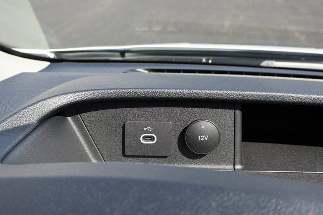 2025 Ford Transit-250 LR