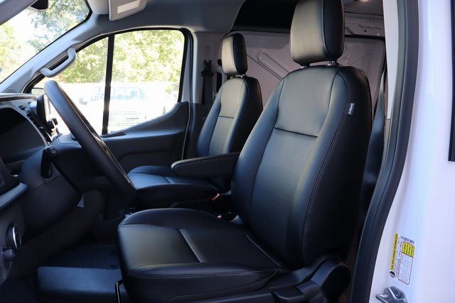 2025 Ford Transit-250 LR