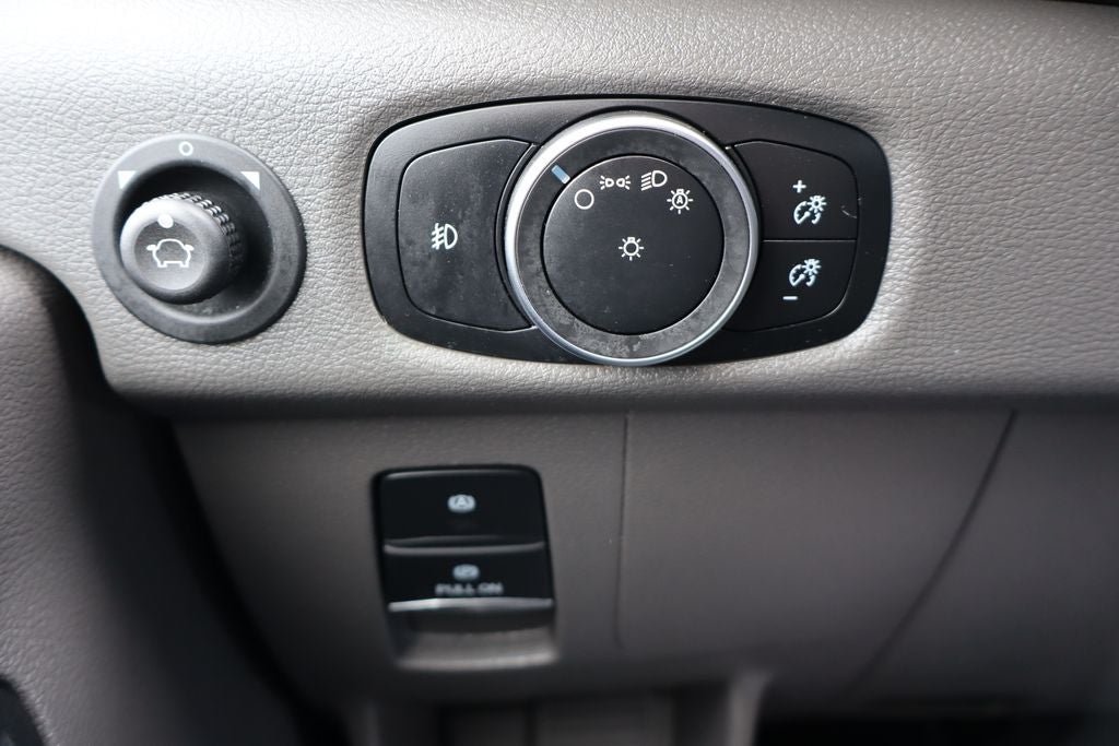 2025 Ford Transit-250 LR