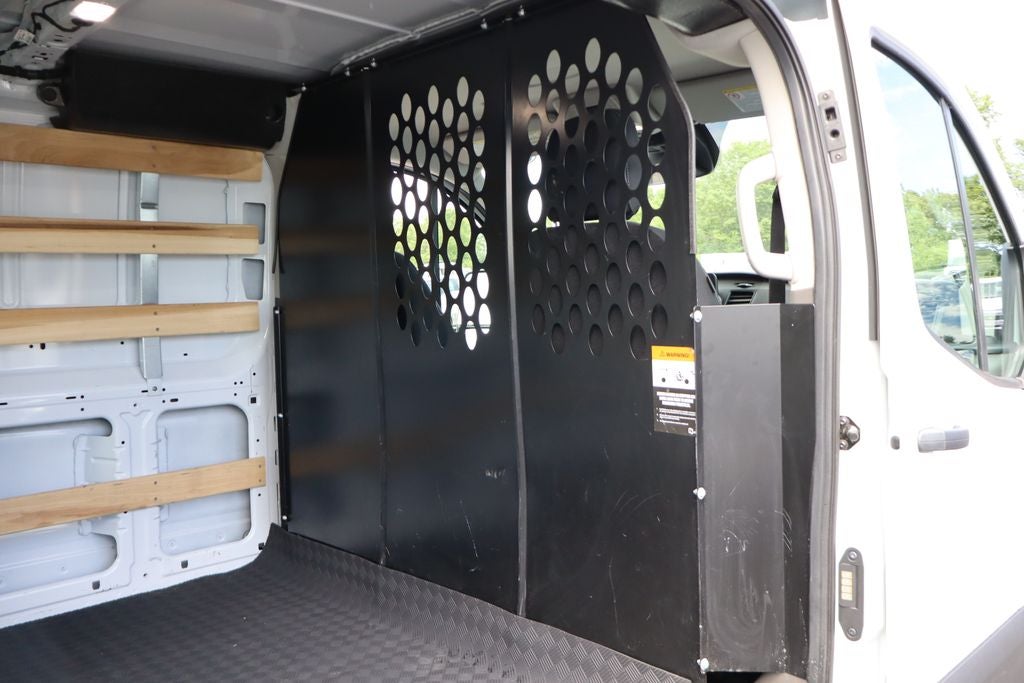 2025 Ford Transit-250 LR